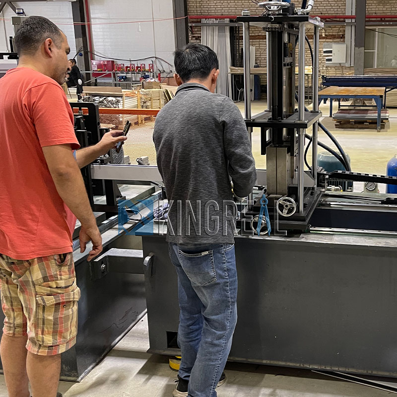 Оборудование для производства Кубообразного потолка-1