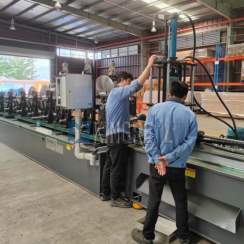 Линейный ленточный потолок рейка Линия