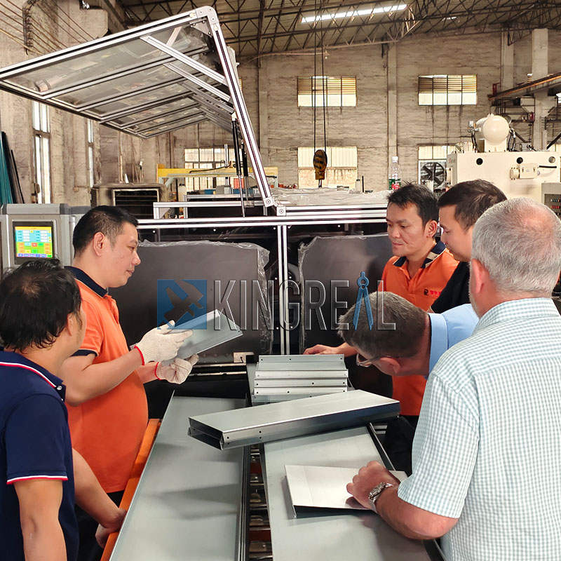 Линейный ленточный потолок рейка Линия