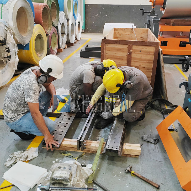 линии перфорации металла-6