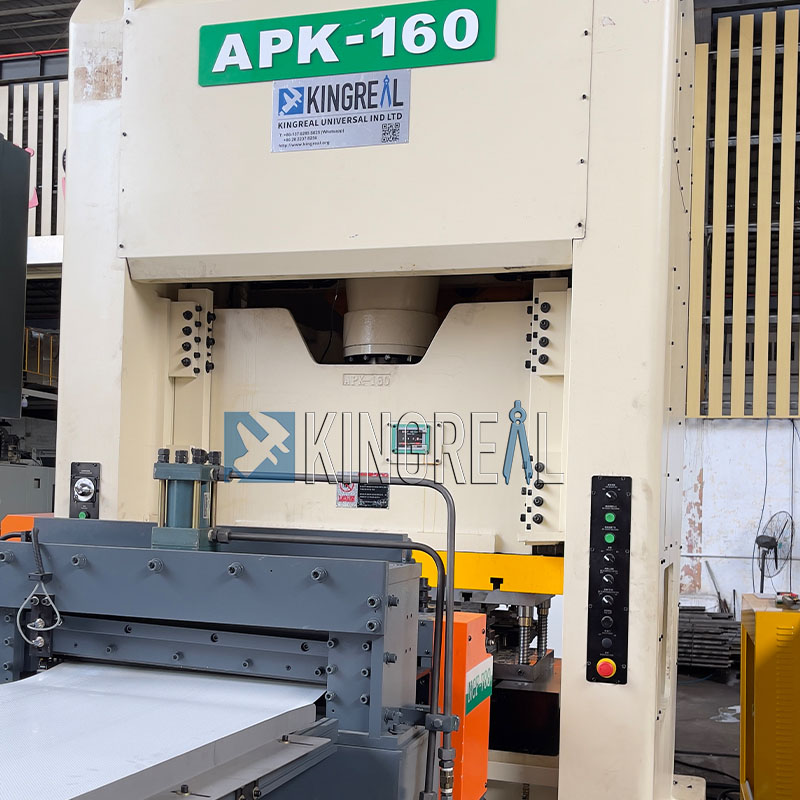 штамповочный пресс для формы для багета-1