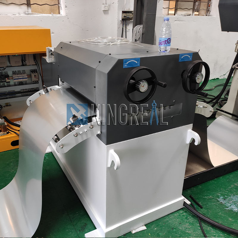 Полно-автоматическая линия производства потолок металлический-1