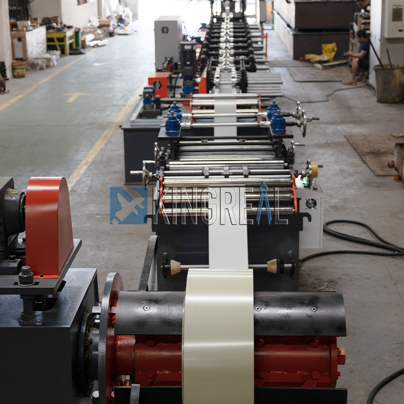 кубообразные реечные потолки Машина