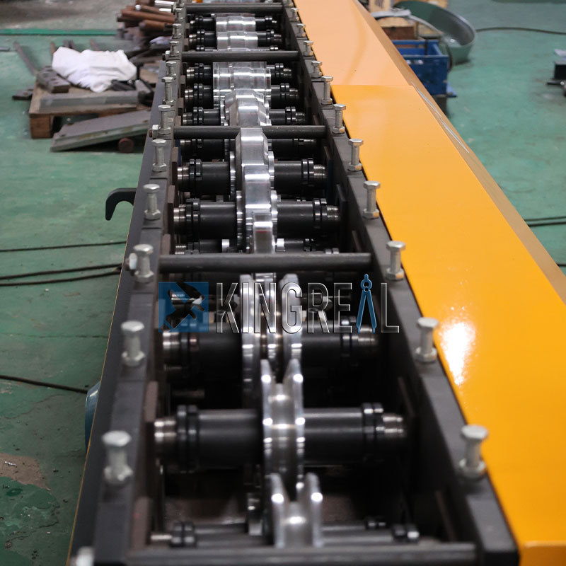 Треугольный профиль для кассет Станок