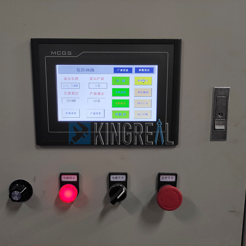 Машина для формования треугольника профиля