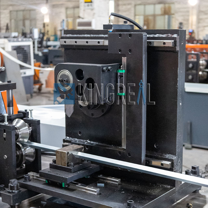 Линия профилегибочная для производства швеллеров-5